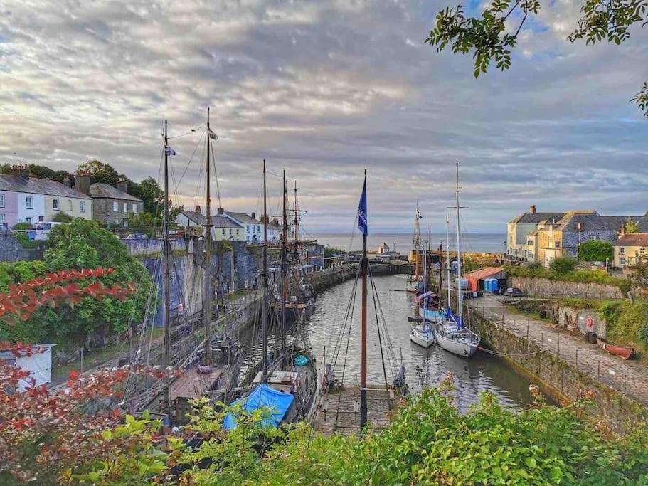 Hotel Stunning Yacht Sea Lion In Charlestown Harbour, Cornwall Zewnętrze zdjęcie